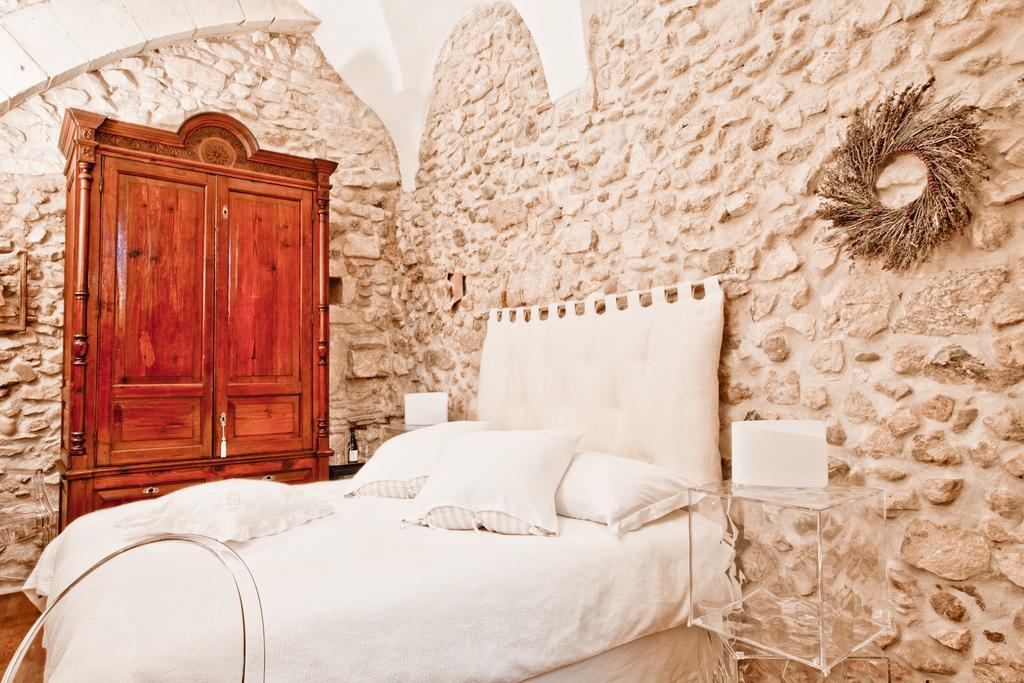 B&B Il Marchese Del Grillo Sulmona Rom bilde