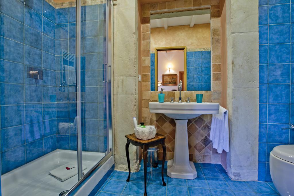 B&B Il Marchese Del Grillo Sulmona Rom bilde
